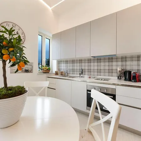 Ulisse Apartment Sorrento Exterior photo