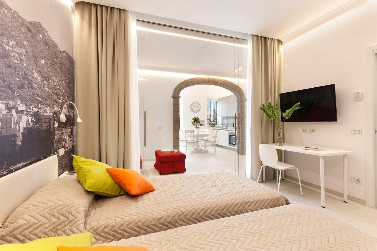 Ulisse Apartment *